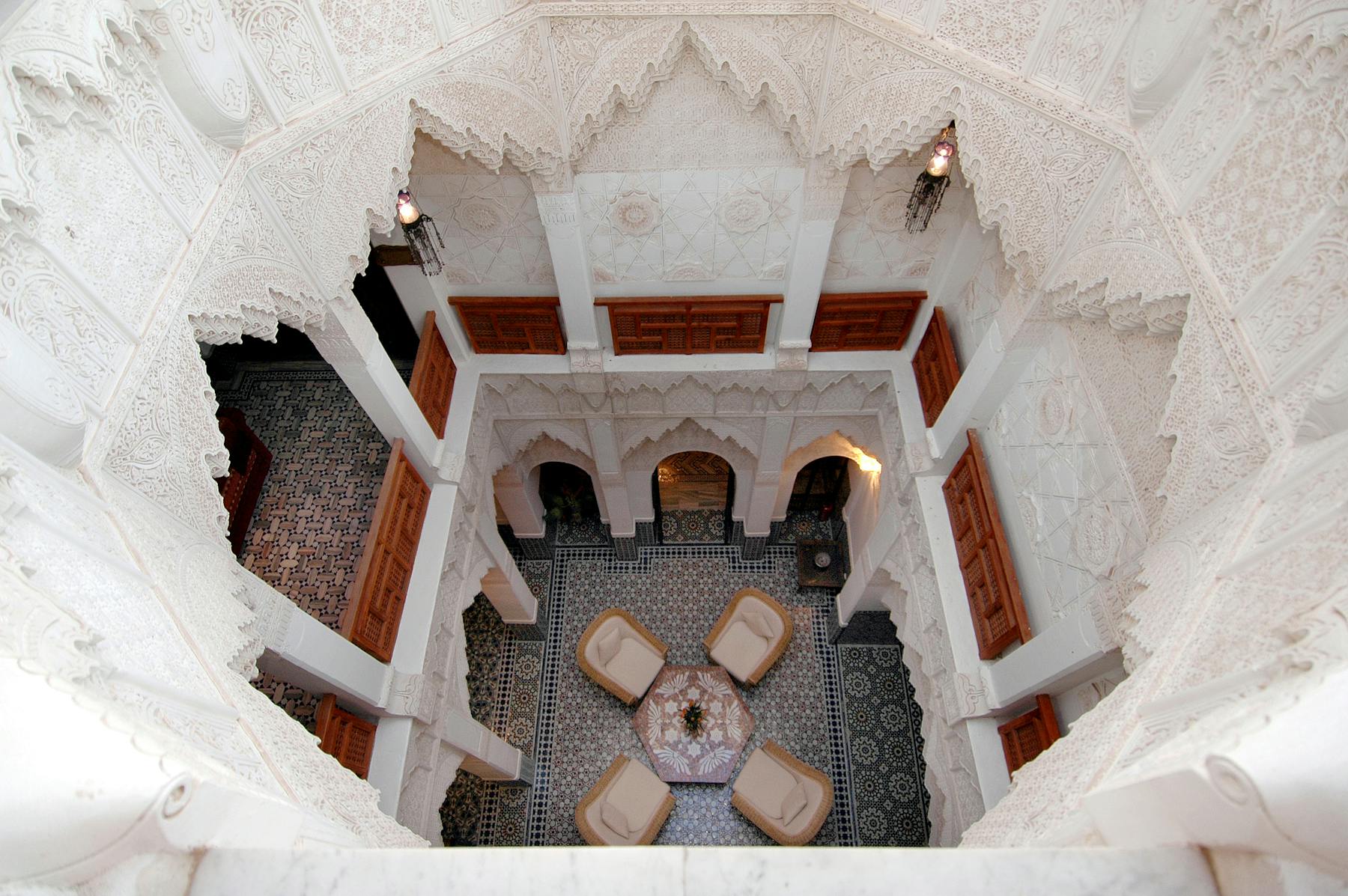 Riad de la médina de Marrakech vu depuis la terrasse