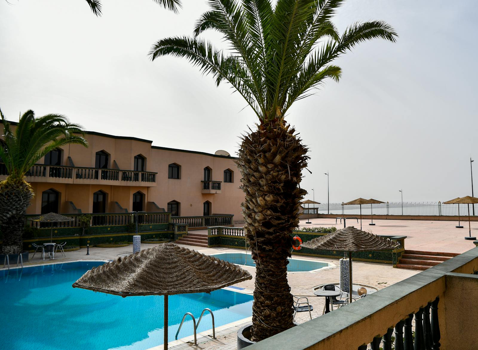 Acheter une villa à Marrakech (Palmeraie, Targa) — quand ça se justifie vs un riad